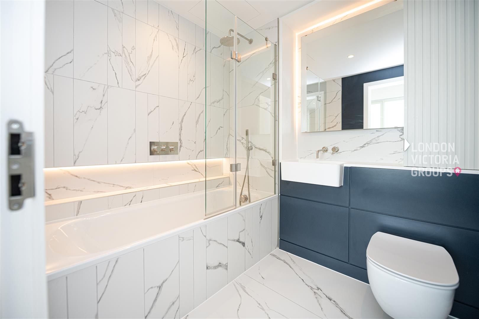 281 Kennington Lane, London